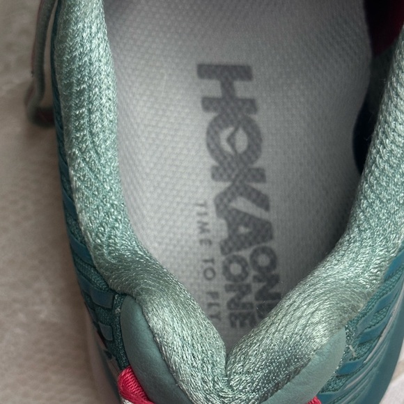 HOKA Clifton 5 running/athletic shoe.lots of miles left.size 7.5 - Picture 9 of 13